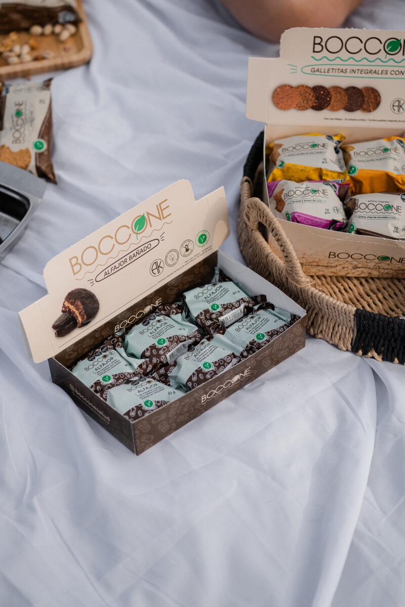 1 DISPLAY DE COOKIES + 1 DOCENA DE ALFAJORES A ELECCION - Imagen 4
