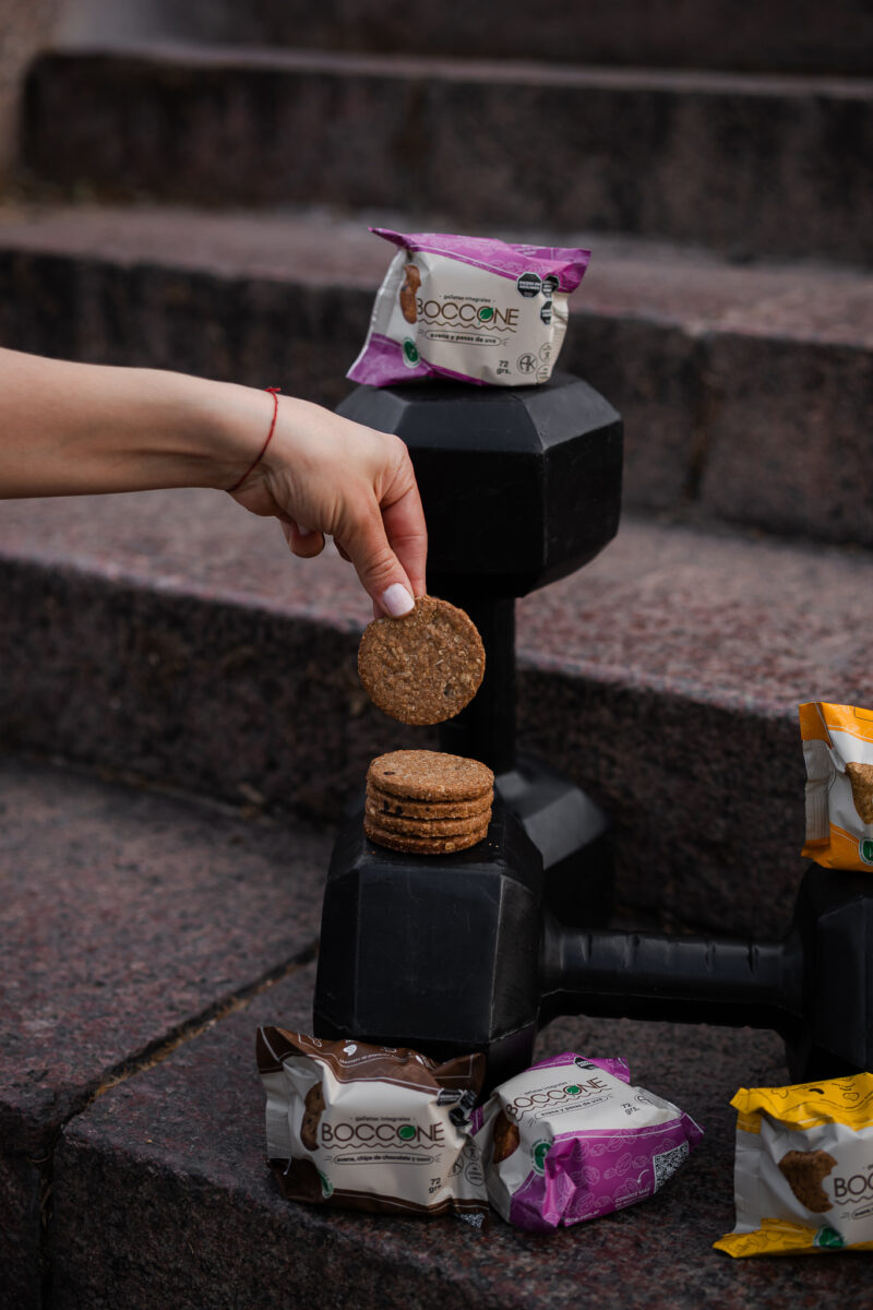 1 DISPLAY DE COOKIES + 1 DOCENA DE ALFAJORES A ELECCION - Imagen 7